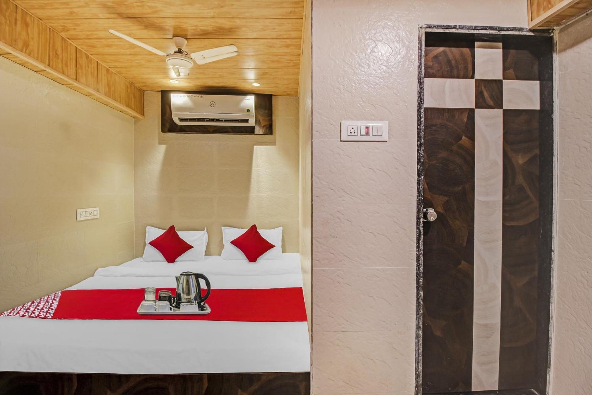 Hotel Ambedkar Кальян Екстер'єр фото
