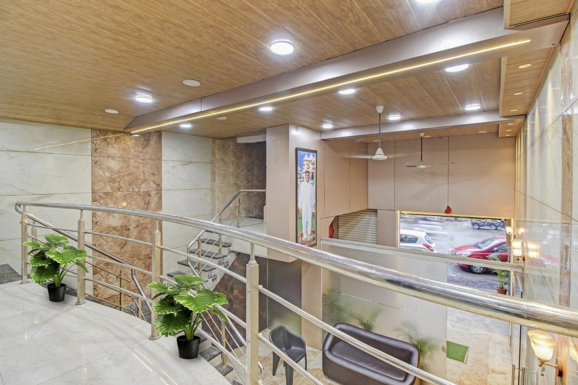Hotel Ambedkar Кальян Екстер'єр фото
